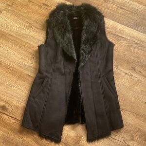 J McLaughlin Faux Fur Vest Womens Small